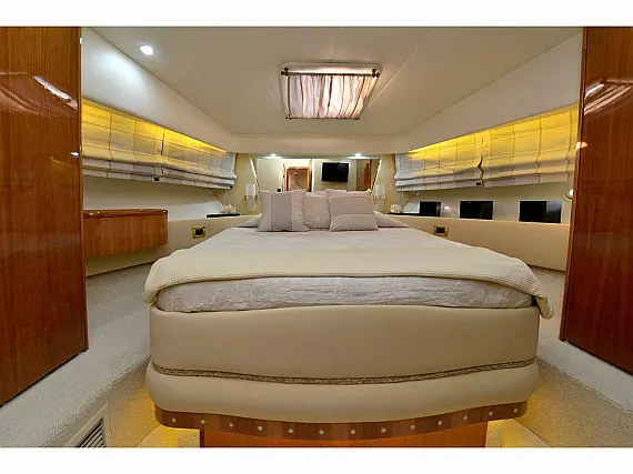 Azimut 58 Refit 2025 - Internal image